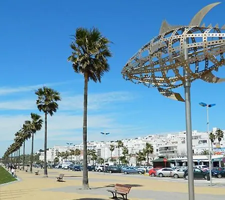 Encanto I Solo Familias Y Parejas En Zona Centro דירה