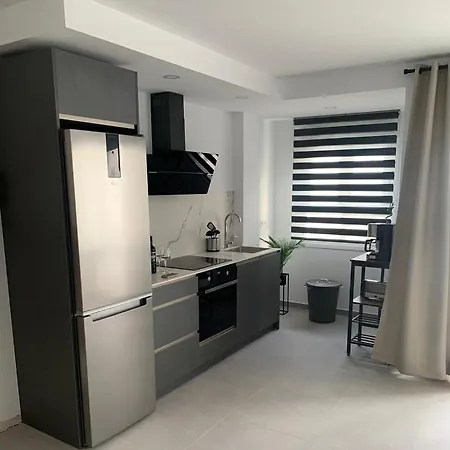 Encanto I Solo Familias Y Parejas En Zona Centro Apartamento