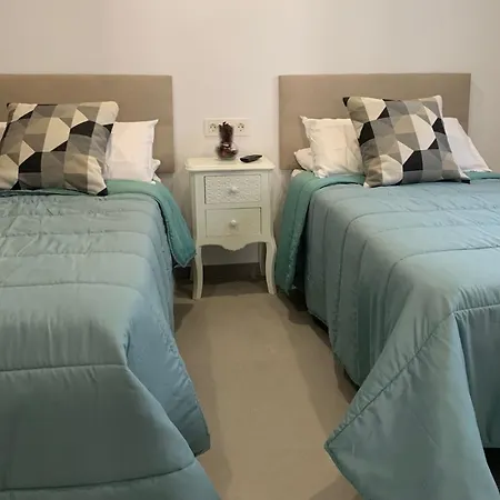 Encanto I Solo Familias Y Parejas En Zona Centro * Conil De La Frontera